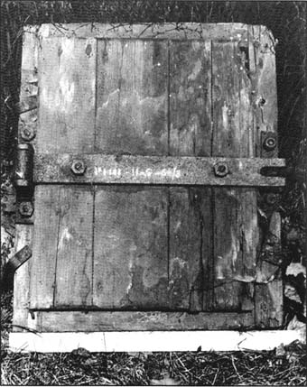 Photo 33 &mdash; Exterior